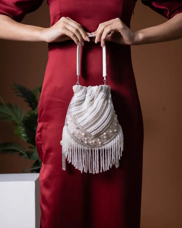 Aurelia_Fringe_Potli_–_Handcrafted_Pearl_Swirl_Purse